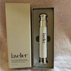 Marine instant wrinkle corrector